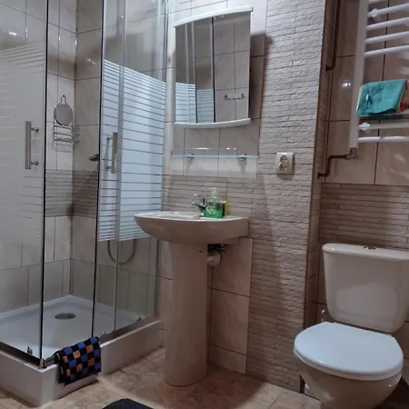 Gorska Roza 招待所 3*