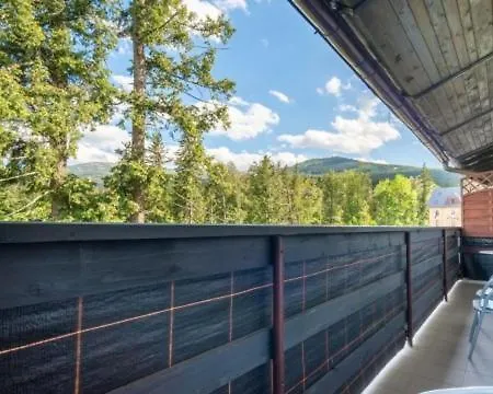 招待所 Gorska Roza 斯克拉斯卡波伦巴